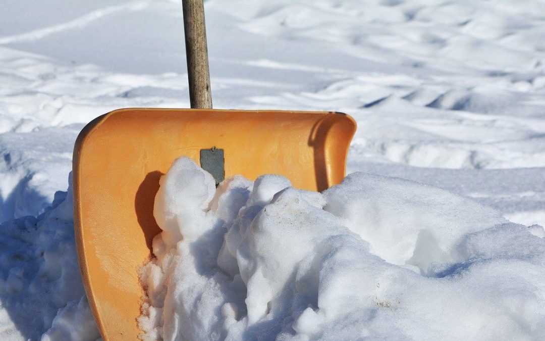 shovel snow safely